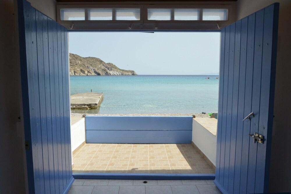 Erginas Boat House Apartment Plaka  Luaran gambar