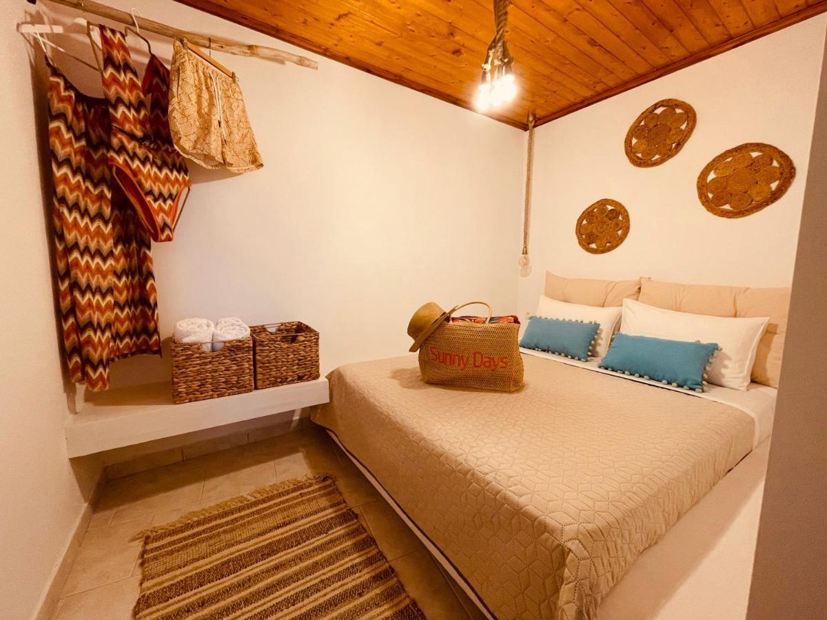 Erginas Boat House Apartment Plaka  Luaran gambar