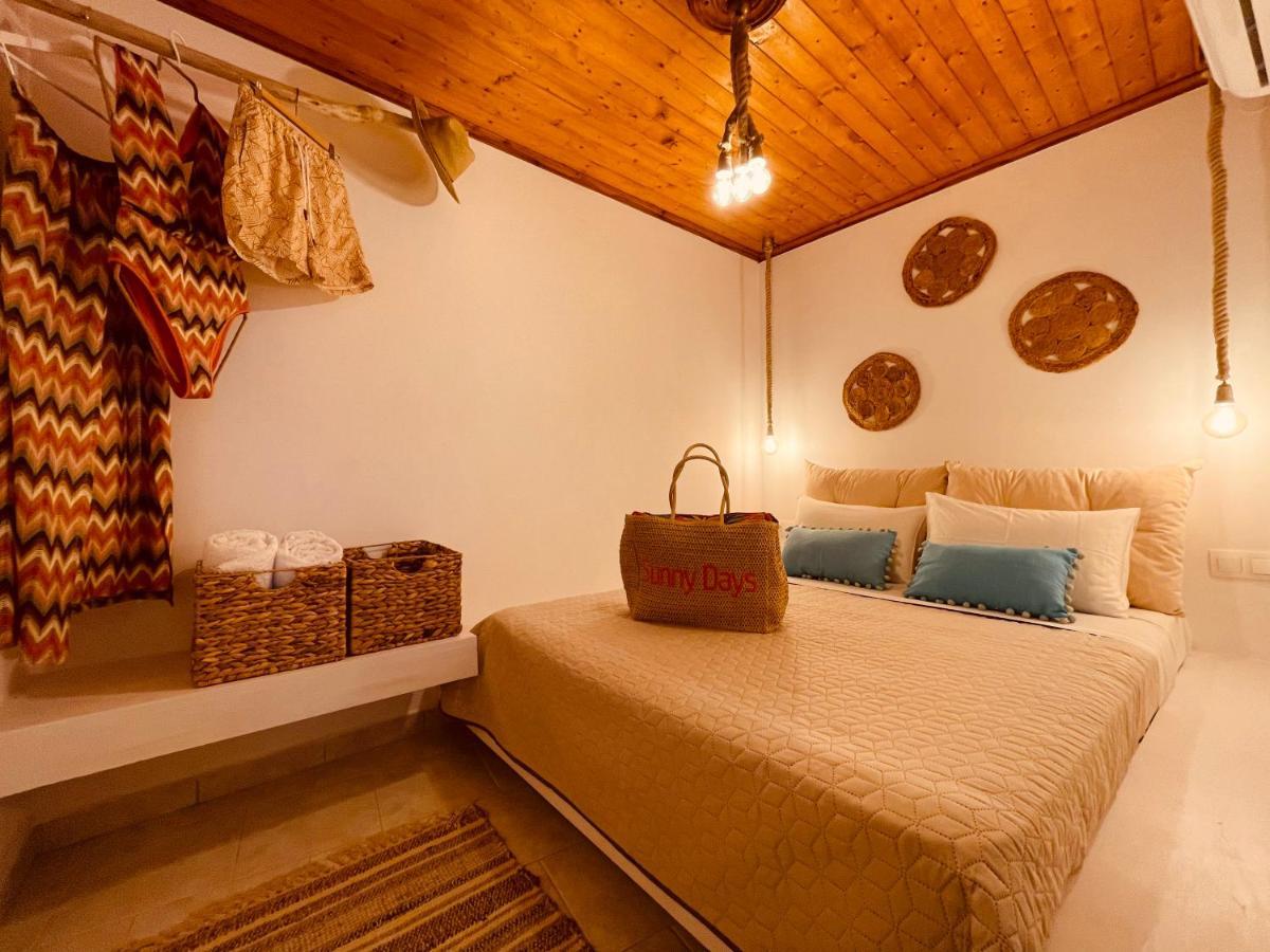 Erginas Boat House Apartment Plaka  Luaran gambar